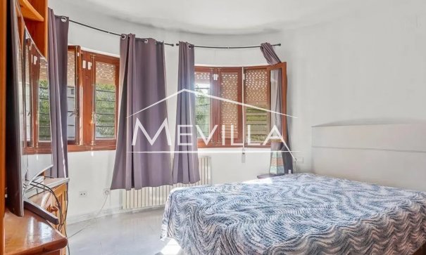 Reventas - Chalet / Villa - Orihuela Costa - Villamartin