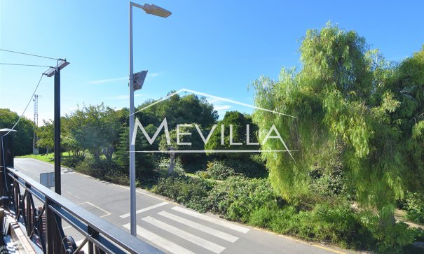 Resales - Villa - Torrevieja