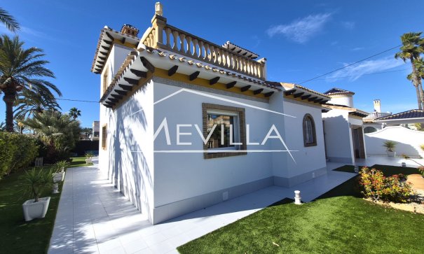 Reventes - Villa - Orihuela Costa - Cabo Roig