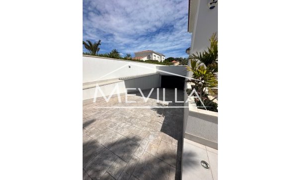 Verkäufe - Villa - Orihuela Costa - Cabo Roig