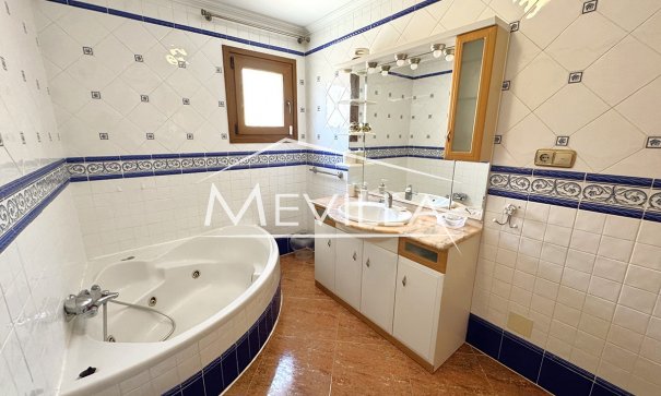 Salg (Resales) - Villa - Torrevieja - Los Altos