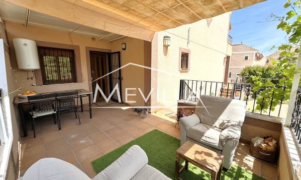 Salg (Resales) - Villa - Torrevieja - Los Altos