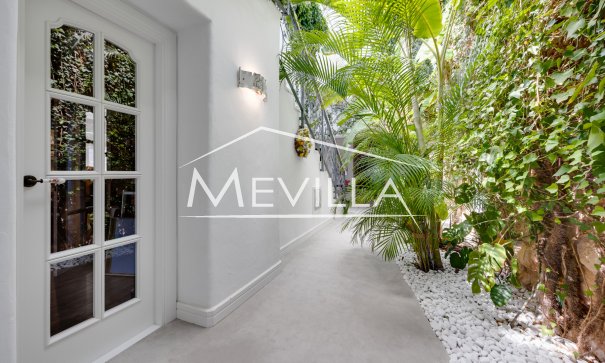 Frontlinjen - Villa - Orihuela Costa - Cabo Roig