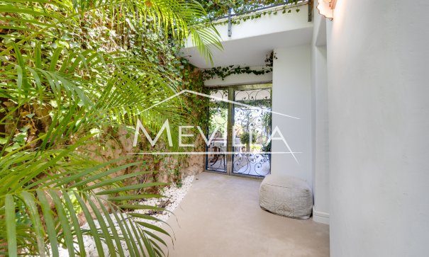Frontlinjen - Villa - Orihuela Costa - Cabo Roig