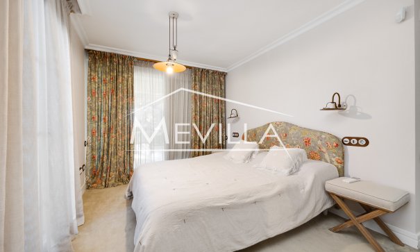 Frontlinjen - Villa - Orihuela Costa - Cabo Roig