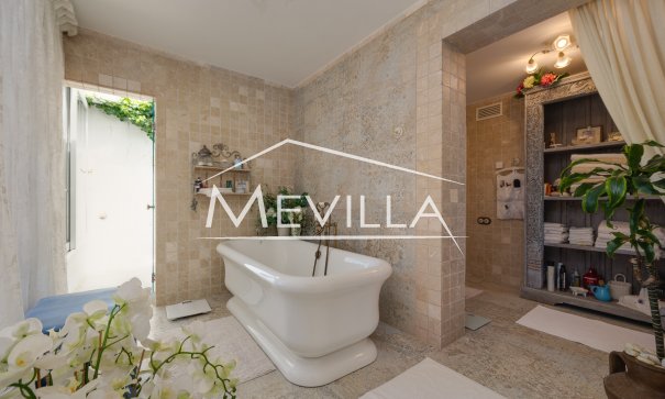 Frontlinjen - Villa - Orihuela Costa - Cabo Roig