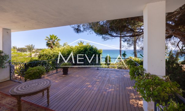 Frontlinjen - Villa - Orihuela Costa - Cabo Roig