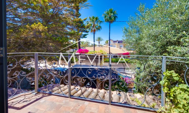 Frontlinjen - Villa - Orihuela Costa - Cabo Roig