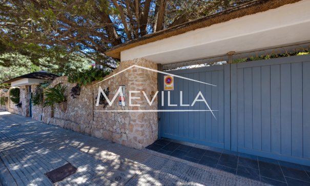 Frontlinjen - Villa - Orihuela Costa - Cabo Roig