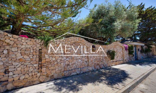 Frontlinjen - Villa - Orihuela Costa - Cabo Roig