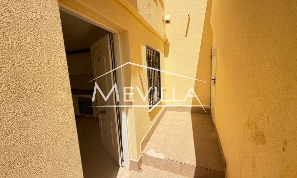 Resales - Villa - Orihuela Costa - Villamartin