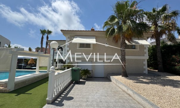 Wederverkoop - Villa - Orihuela