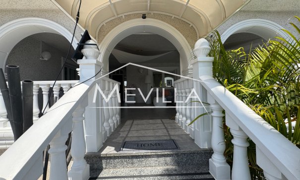 Wederverkoop - Villa - Orihuela