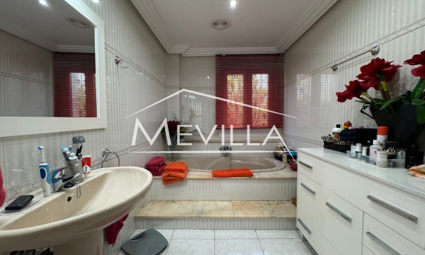 Wederverkoop - Villa - Orihuela