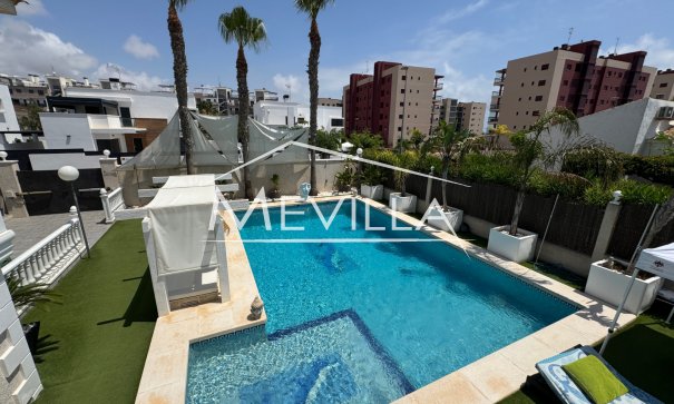 Wederverkoop - Villa - Orihuela