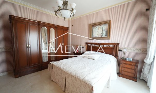 Salg (Resales) - Villa - Orihuela Costa - Campoamor