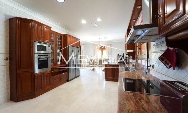 Salg (Resales) - Villa - Orihuela Costa - Campoamor