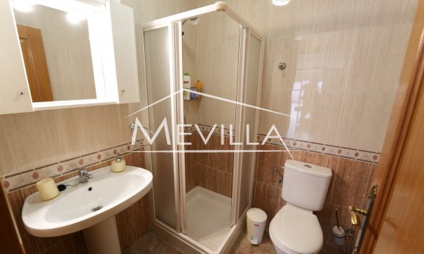 Salg (Resales) - Villa - Orihuela Costa - Campoamor