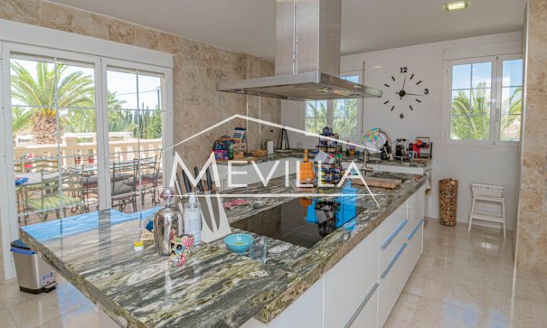 Resales - Villa - Orihuela