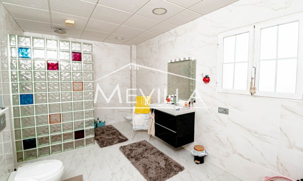 Resales - Villa - Orihuela