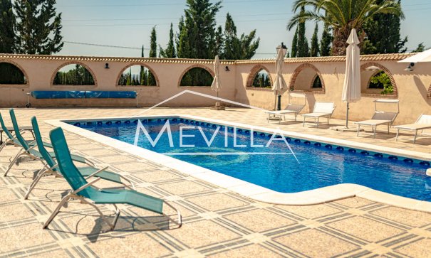 Resales - Villa - Orihuela