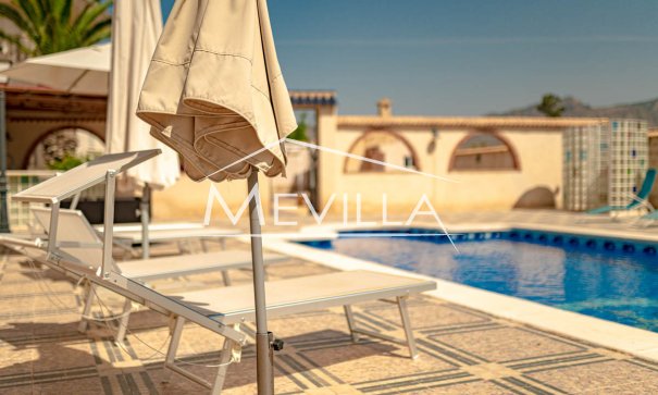 Resales - Villa - Orihuela