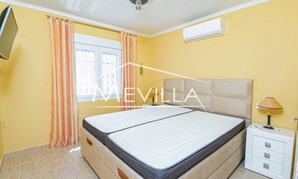 Återförsäljare - Villa - Orihuela Costa - Mil Palmeras
