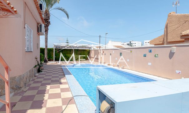 Återförsäljare - Villa - Orihuela Costa - Mil Palmeras