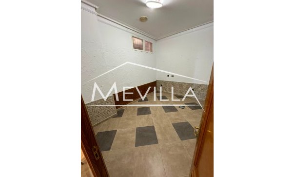 Wederverkoop -  - Torrevieja - La Mata