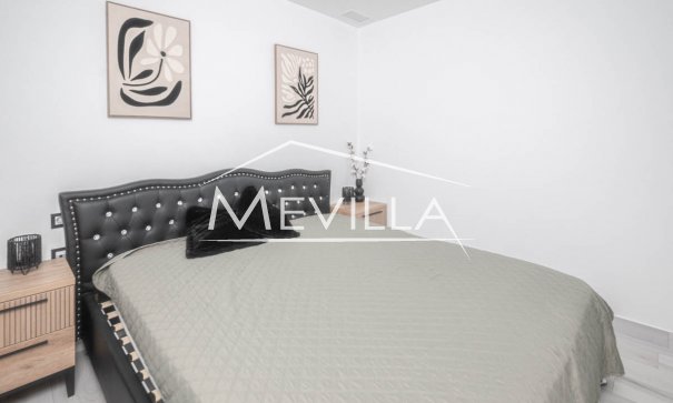 Reventas - Chalet / Villa - Orihuela Costa - Lomas de Cabo Roig