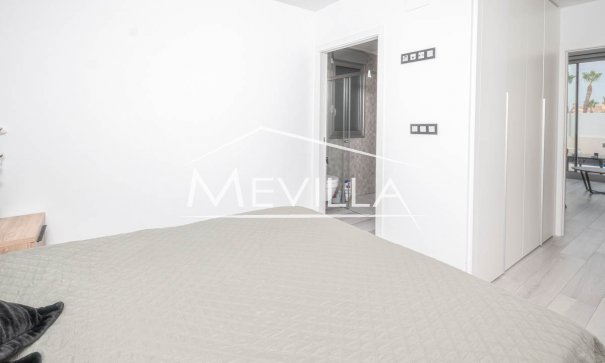 Reventas - Chalet / Villa - Orihuela Costa - Lomas de Cabo Roig