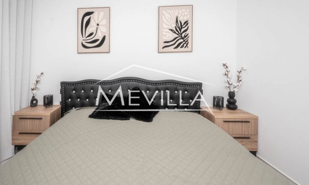 Reventas - Chalet / Villa - Orihuela Costa - Lomas de Cabo Roig