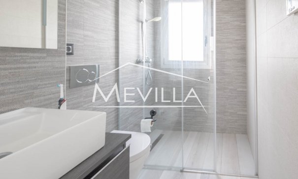 Reventas - Chalet / Villa - Orihuela Costa - Lomas de Cabo Roig