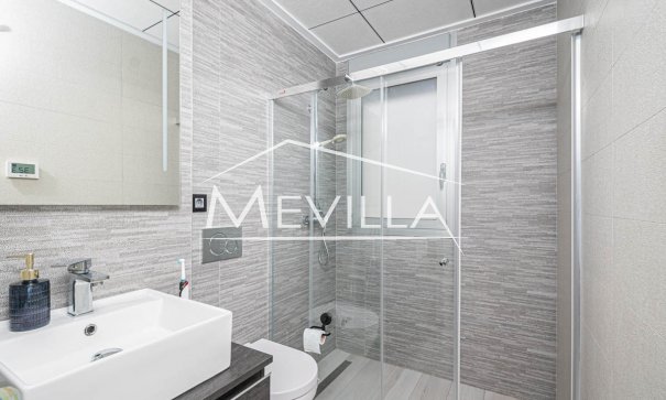 Reventas - Chalet / Villa - Orihuela Costa - Lomas de Cabo Roig