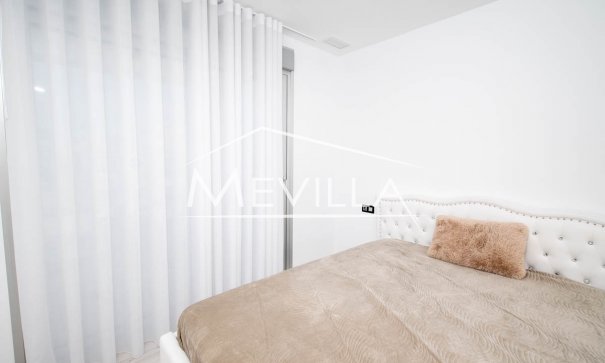 Reventas - Chalet / Villa - Orihuela Costa - Lomas de Cabo Roig