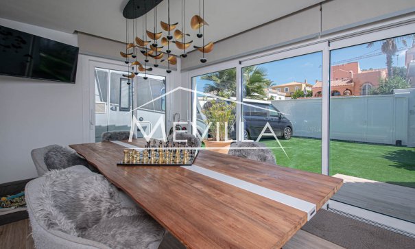 Reventes - Villa - Orihuela Costa - La Zenia