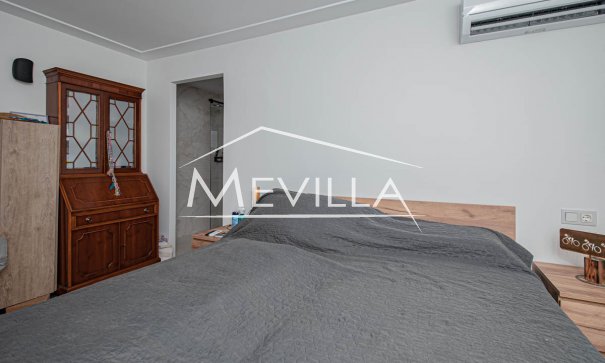 Reventes - Villa - Orihuela Costa - La Zenia