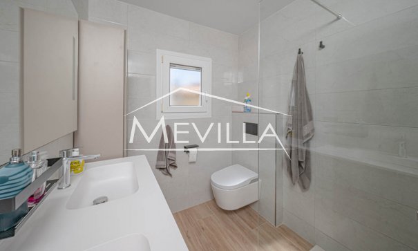 Reventes - Villa - Orihuela Costa - La Zenia