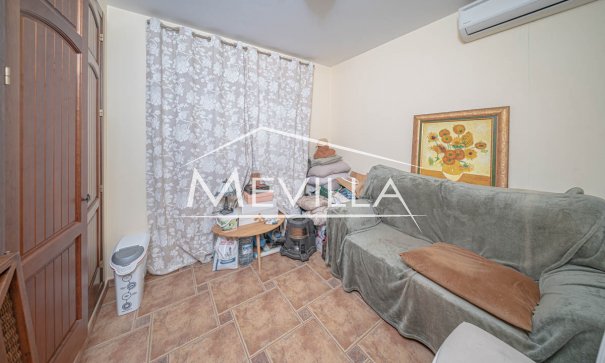Reventes - Villa - Orihuela Costa - La Zenia