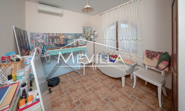 Reventes - Villa - Orihuela Costa - La Zenia