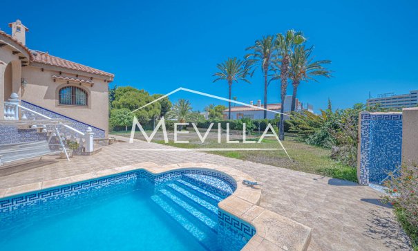 Reventes - Villa - Orihuela Costa - La Zenia