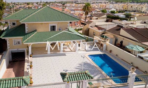 Verkäufe - Villa - Torrevieja - Los Balcones