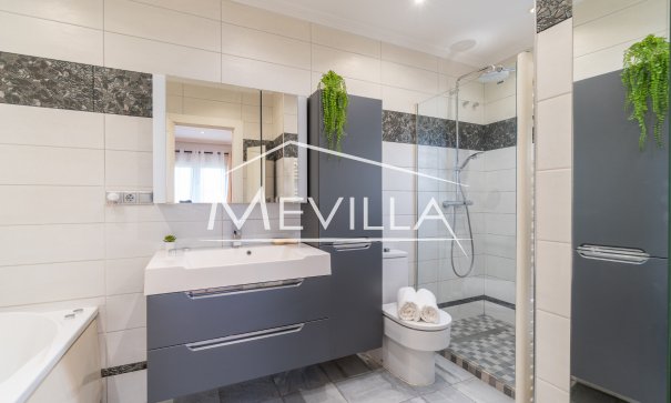 Reventes - Villa - Orihuela Costa - Playa Flamenca
